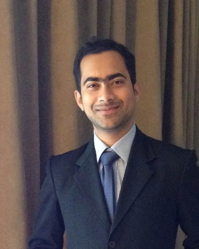 Varad Karkhanis